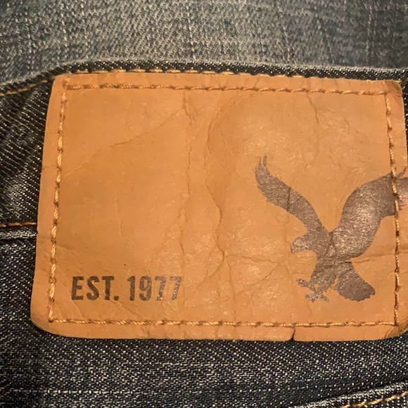 EUC American Eagle Outfitters Size 26/28 Jeans - Picture 4 of 7